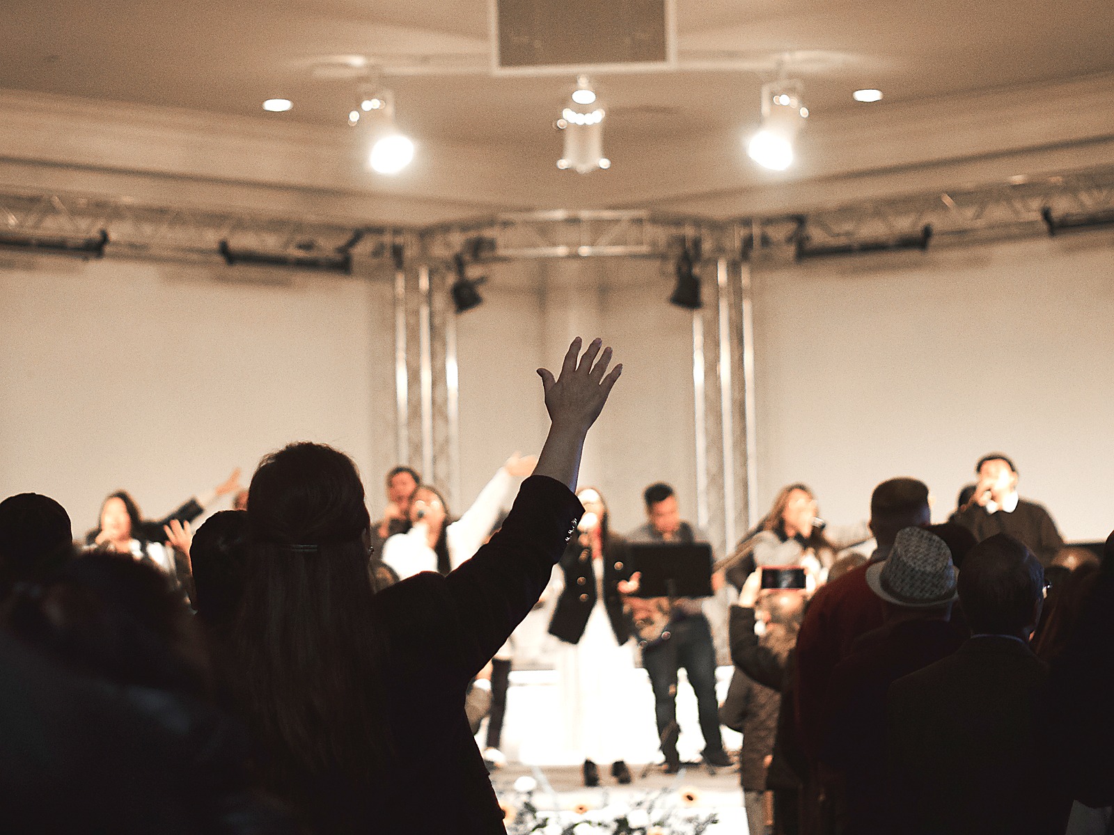Victory worship ministry